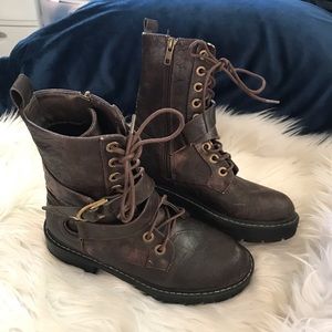seven7 combat boots